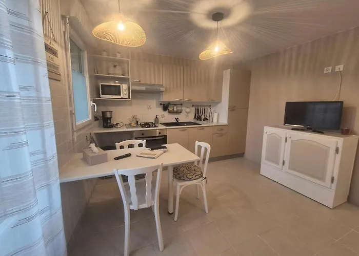 Omaha Near The D-day Beaches Holiday home Formigny