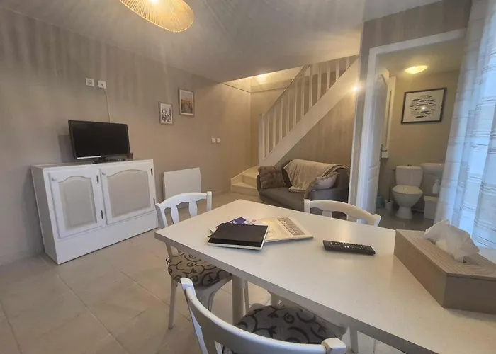 Holiday home Omaha Near The D-day Beaches Formigny